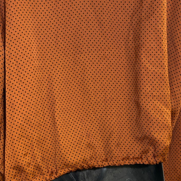 Suzy Shier silky Brown and black Polka Dot Button Down Shirt, size Xl - Picture 9 of 10